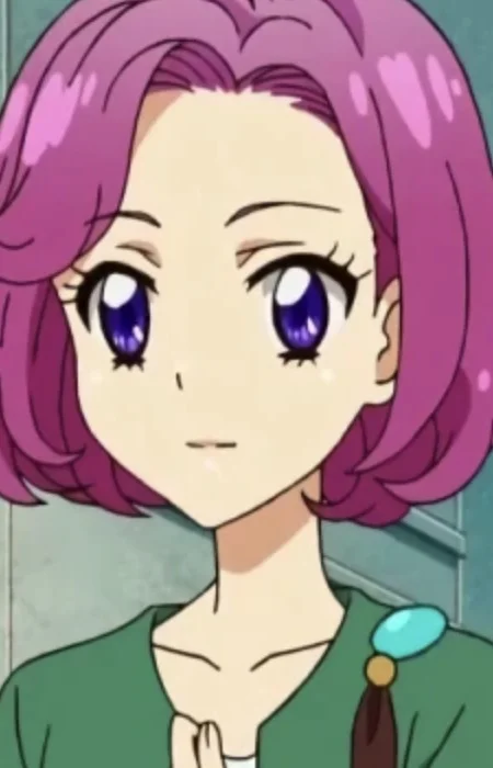 Hikami, Azusa