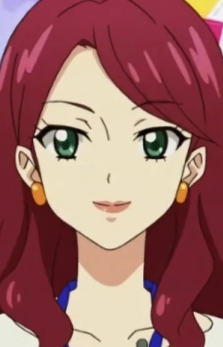 Momoi, Mika