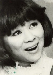 Kusunoki, Toshie