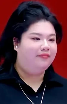 Li, Yinuo