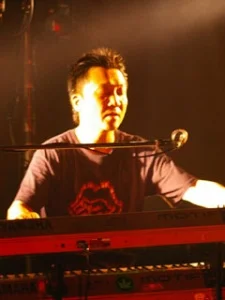 Minowa, Hitoshi