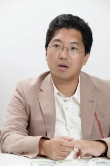 Naka, Yuuji