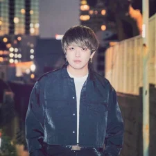 Natsushiro, Takaaki