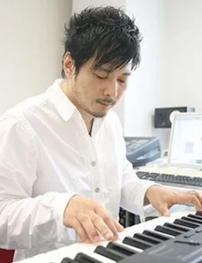 Nishiura, Tomohito