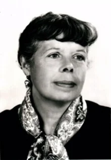 Robinson, Joan G.